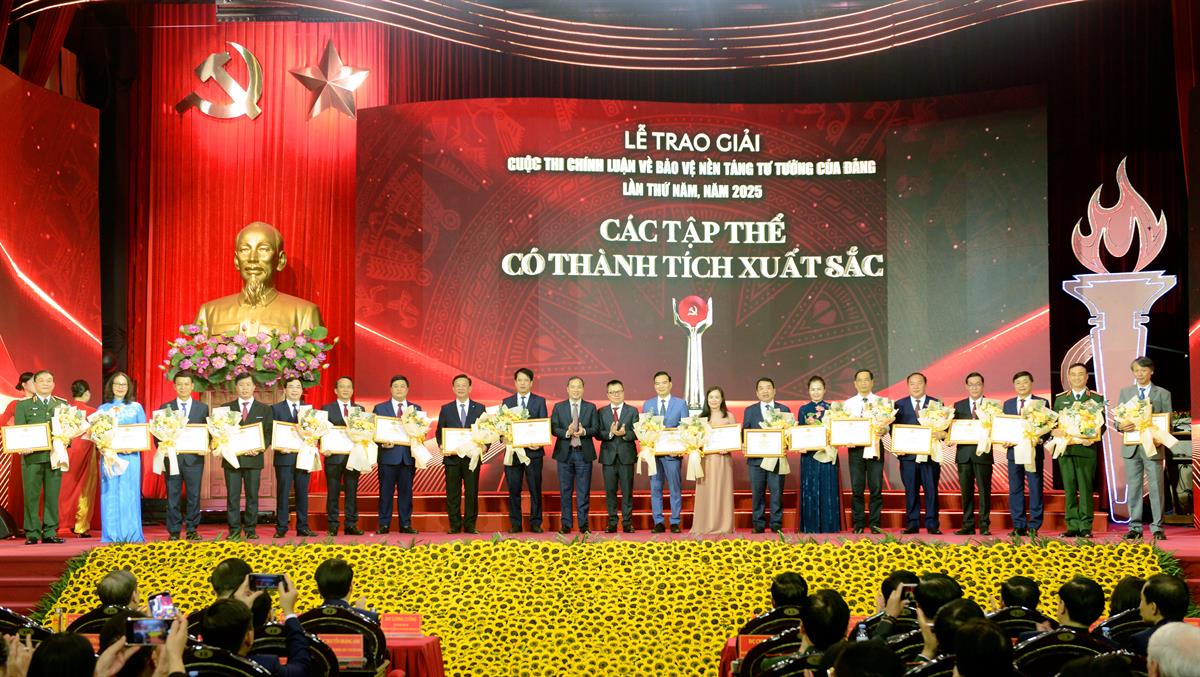Trao giải Cuộc thi chính luận về bảo vệ nền tảng tư tưởng của Đảng lần thứ Năm, năm 2025