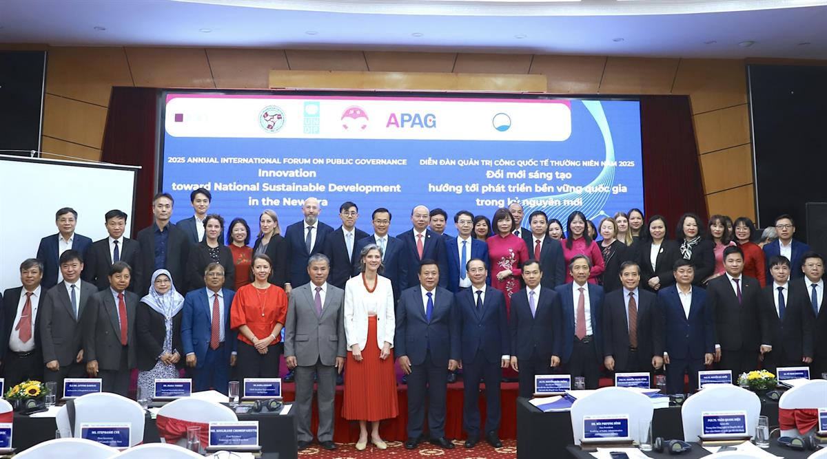 Diễn đàn Quản trị công quốc tế thường niên 2025 “Đổi mới sáng tạo hướng tới phát triển bền vững quốc gia trong kỷ nguyên mới”
