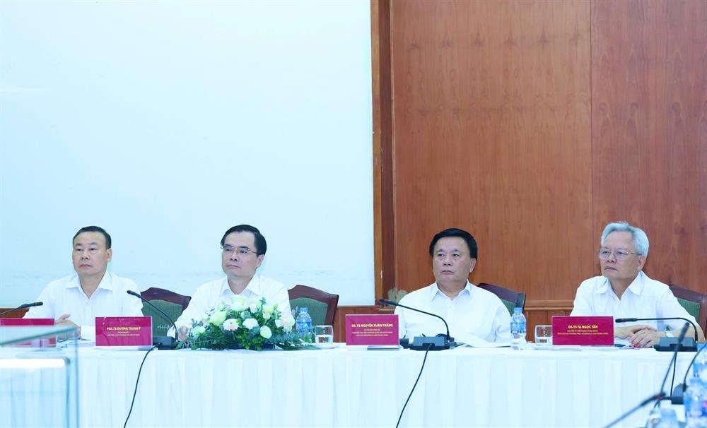Hội thảo khoa học cấp quốc gia: “Xác định nội dung, giá trị lịch sử, ý nghĩa lý luận của Sổ vàng Trường Nguyễn Ái Quốc”