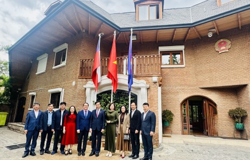 Hợp tác học thuật và ngoại giao tri thức giữa Học viện Chính trị quốc gia Hồ Chí Minh và các quốc gia Mỹ Latinh: Kinh nghiệm và gợi mở từ chuyến công tác tại Brasil và Chile