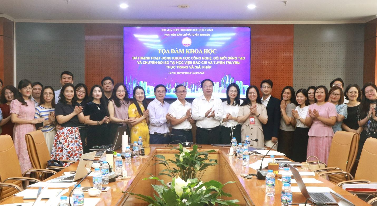 Toạ đàm khoa học: “Đẩy mạnh hoạt động khoa học công nghệ, đổi mới sáng tạo và chuyển đổi số tại Học viện Báo chí và Tuyên truyền: Thực trạng và giải pháp”