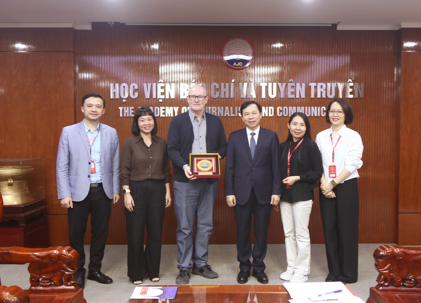 Học viện tiếp và làm việc với Đoàn đại biểu Chương trình Tình nguyện viên Úc