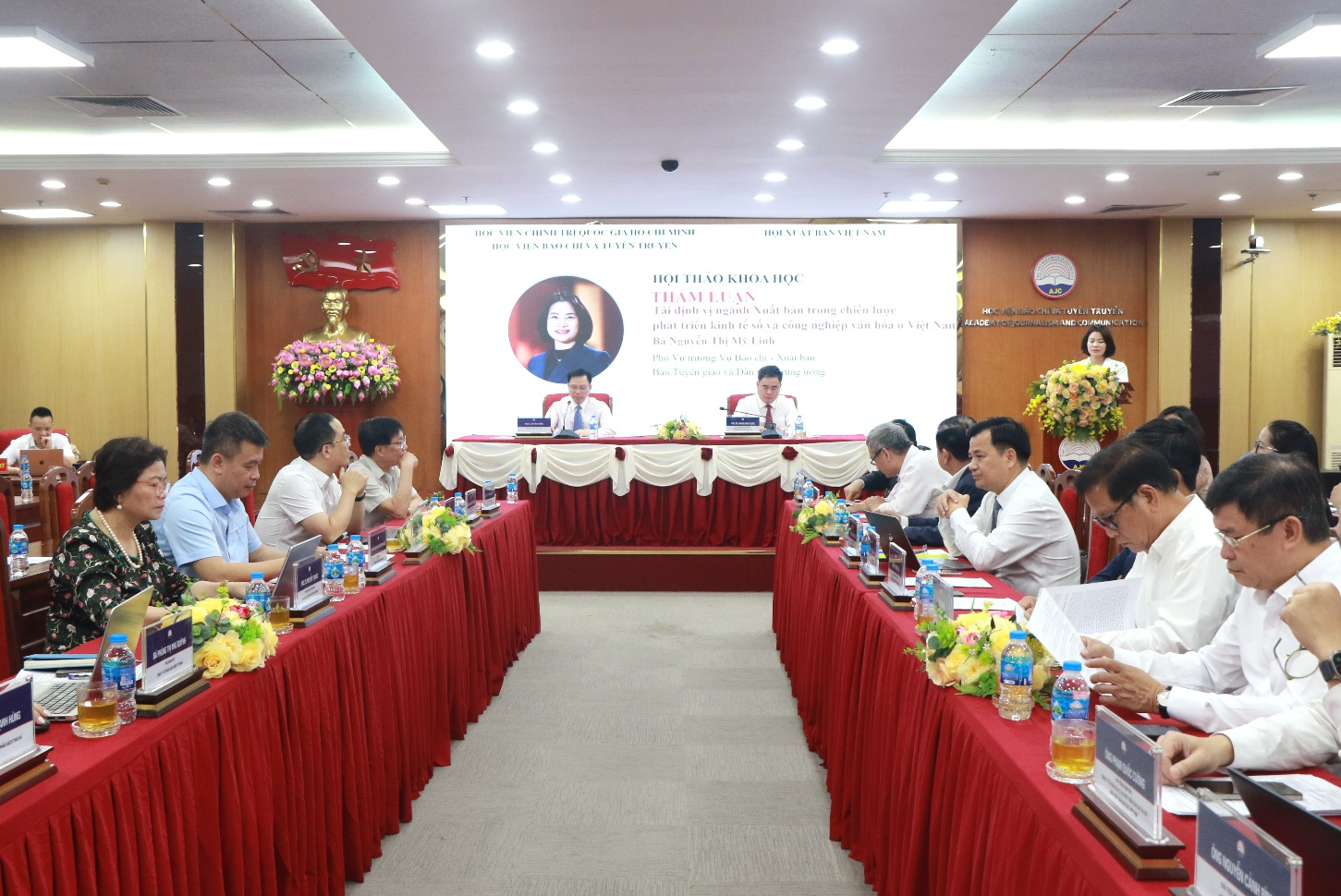 Hội thảo khoa học “Phát triển ngành xuất bản Việt Nam trong kỷ nguyên số: Từ Chỉ thị 04-CT/TW đến thực tiễn triển khai”