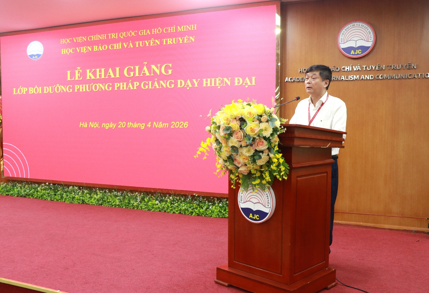 Khai giảng Lớp bồi dưỡng phương pháp giảng dạy hiện đại