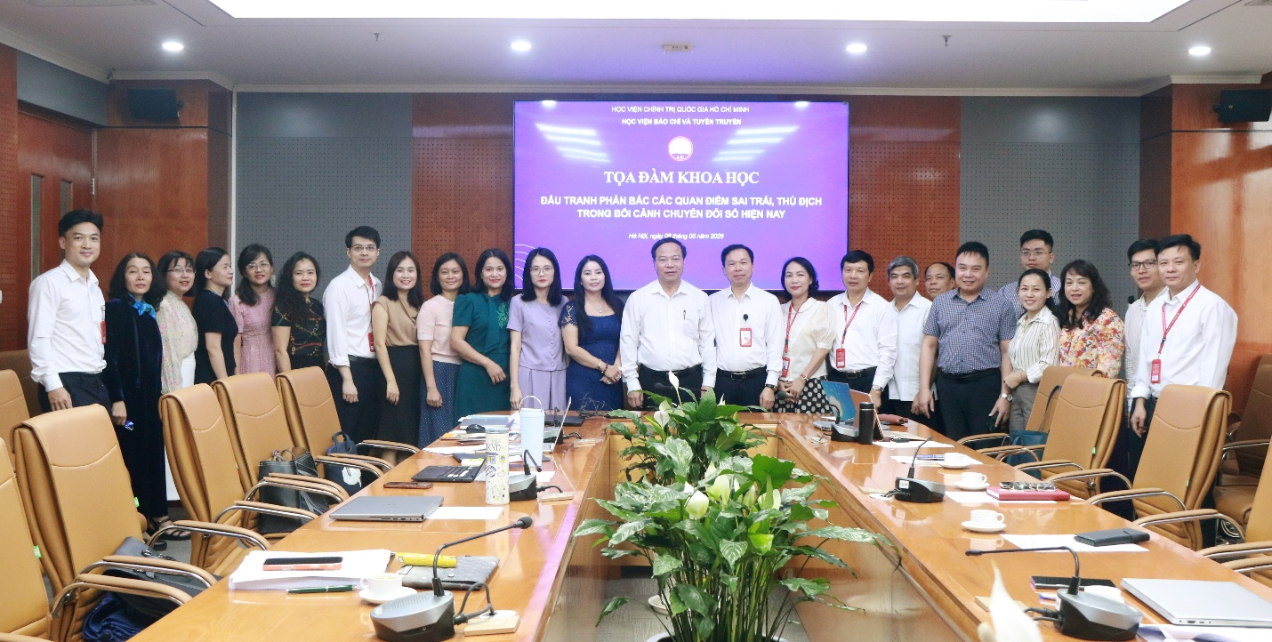Tọa đàm khoa học “Đấu tranh phản bác các quan điểm sai trái, thù địch trong bối cảnh chuyển đổi số hiện nay”