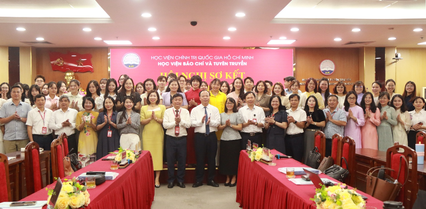 Hội nghị sơ kết thực hiện Nghị quyết số 35 - NQ/TW 6 tháng đầu năm 2026 và phương hướng, nhiệm vụ 6 tháng cuối năm 2026