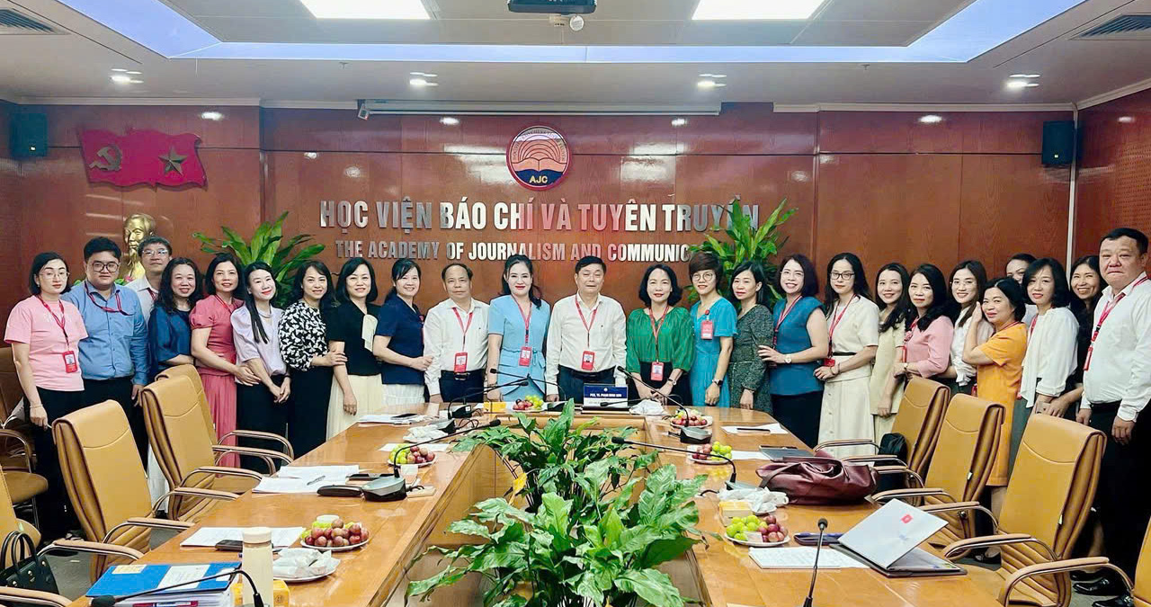 Hội thảo khoa học: “Chất lượng công tác khảo thí tại Học viện Báo chí và Tuyên truyền hiện nay”