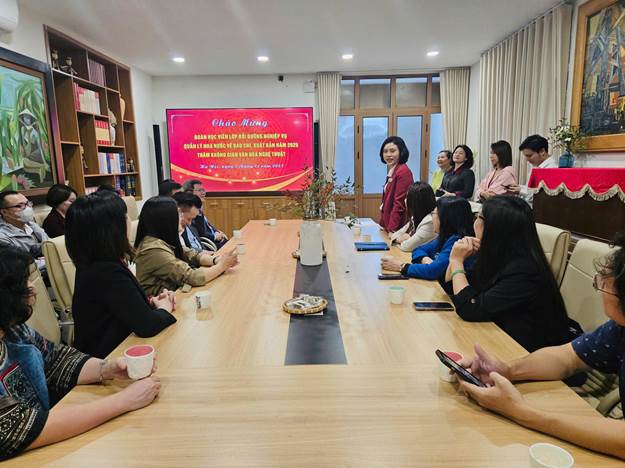 Lớp Bồi dưỡng nghiệp vụ Quản lý nhà nước Báo chí, Xuất bản tham gia thực tế tại Ban Tuyên giáo và Dân vận Trung ương