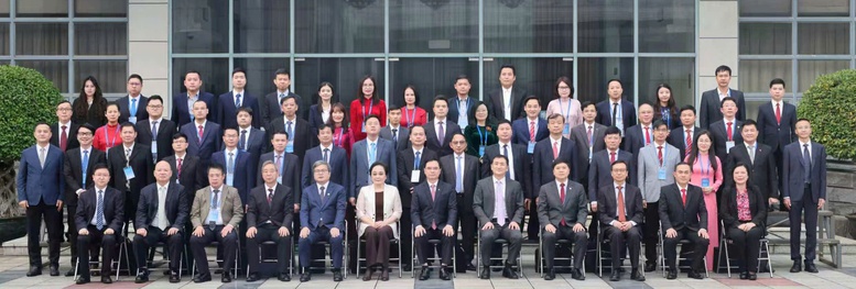 Thúc đẩy hợp tác chuyển đổi số, phát triển ứng dụng trí tuệ nhân tạo (AI) giữa Việt Nam và Trung Quốc