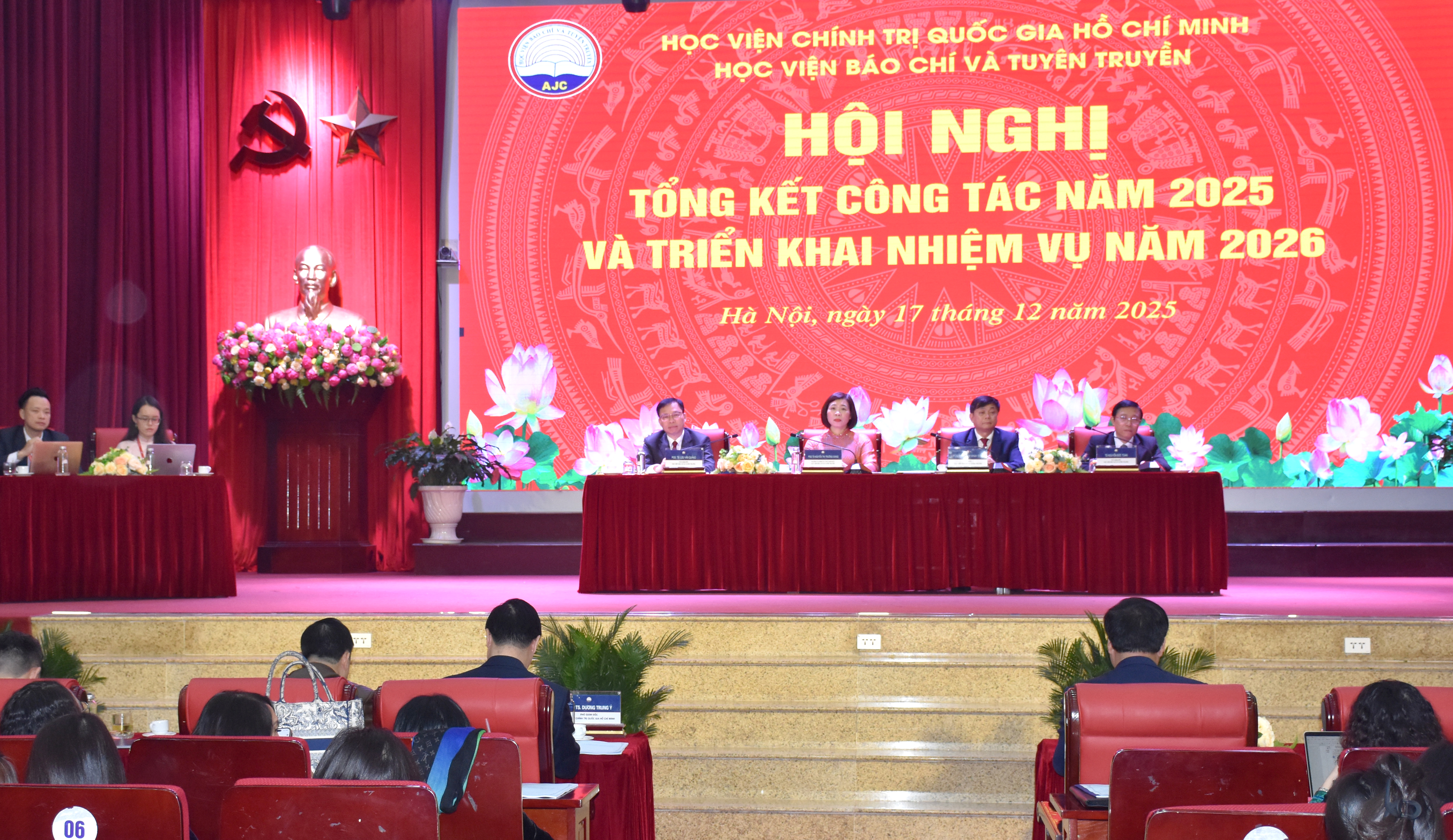 Hội nghị tổng kết công tác năm 2025 và triển khai nhiệm vụ năm 2026 (ảnh)