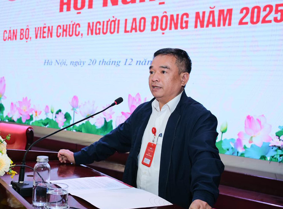 ThS. Trần Xuân Ban, Trưởng ban Kế hoạch - Tài chính báo cáo giải trình tại Hội nghị