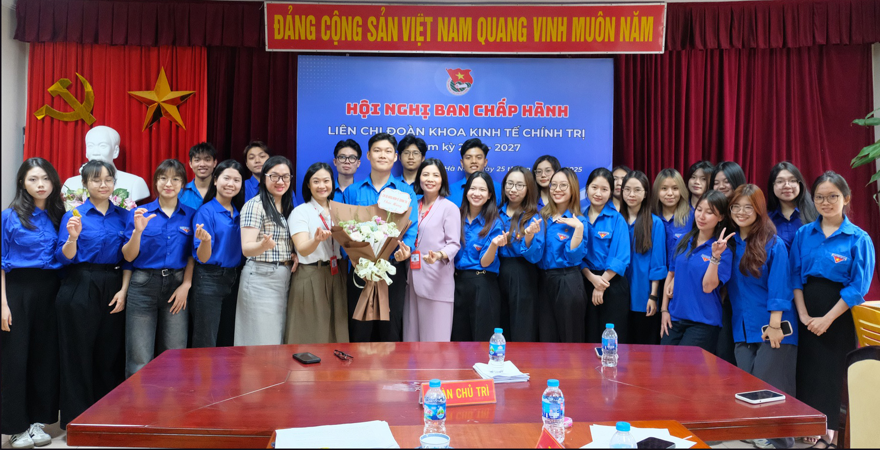 Hội nghị kiện toàn bổ sung Ban chấp hành Liên chi Đoàn Khoa Kinh tế chính trị nhiệm kỳ 2024 - 2027