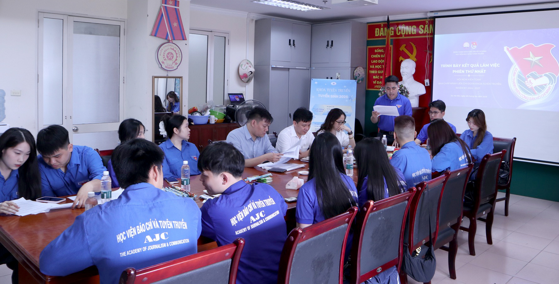 Hội nghị Kiện toàn Ban Chấp hành Liên chi Đoàn khoa Tuyên truyền nhiệm kỳ 2024 - 2027  (ảnh)