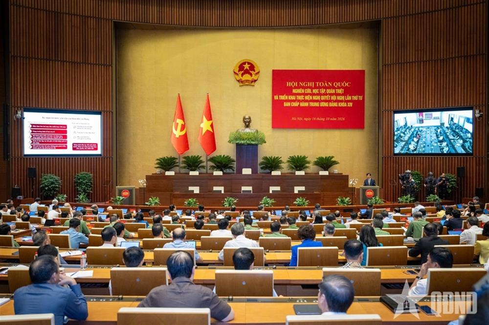 Hội nghị toàn quốc nghiên cứu, học tập, quán triệt và triển khai thực hiện Nghị quyết Hội nghị lần thứ tư Ban Chấp hành Trung ương Đảng khóa XIV