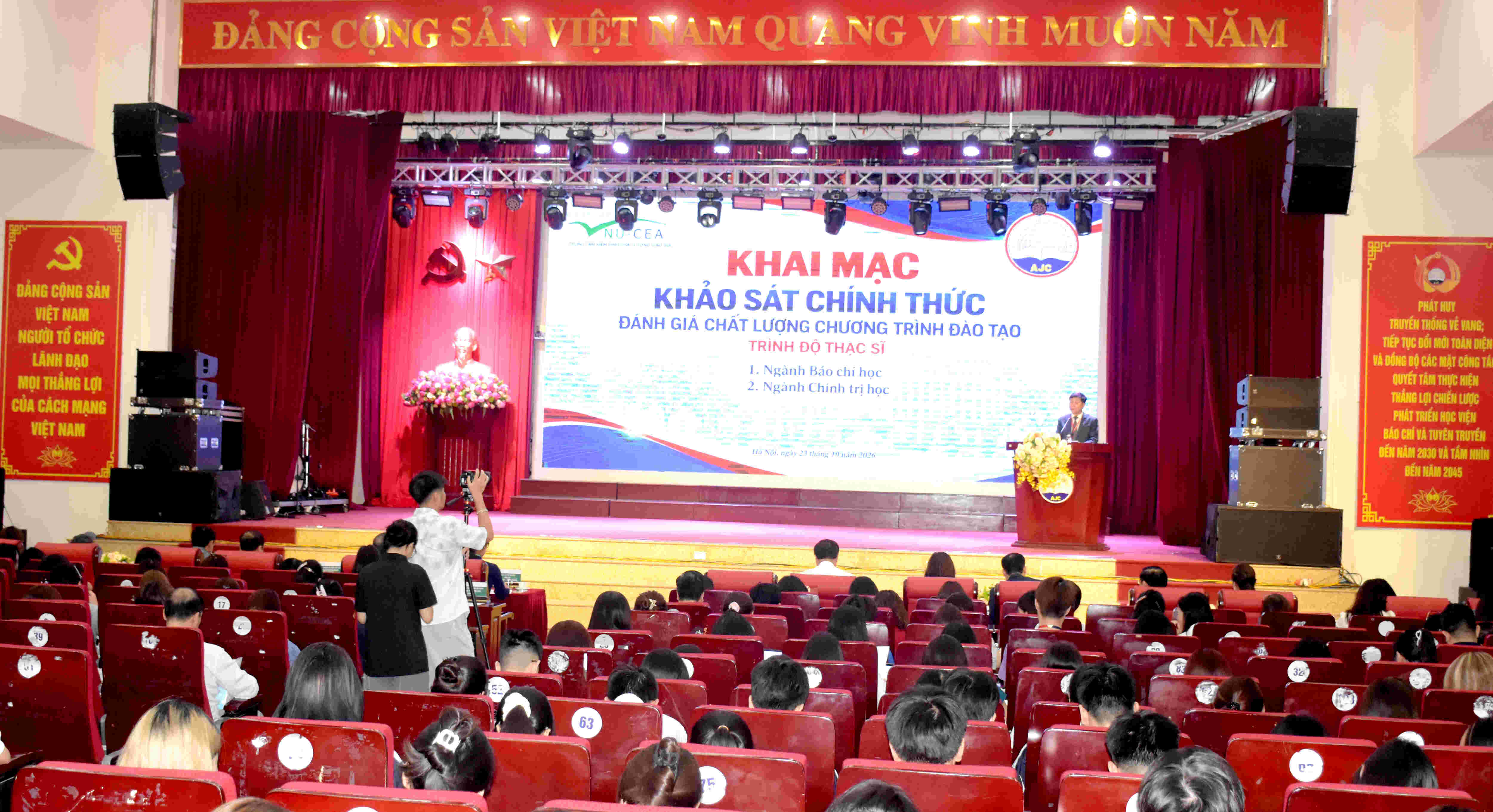 Khai mạc khảo sát chính thức đánh giá ngoài hai chương trình đào tạo thạc sĩ diễn ra tại Hội trường lớn, Học viện Báo chí và Tuyên truyền