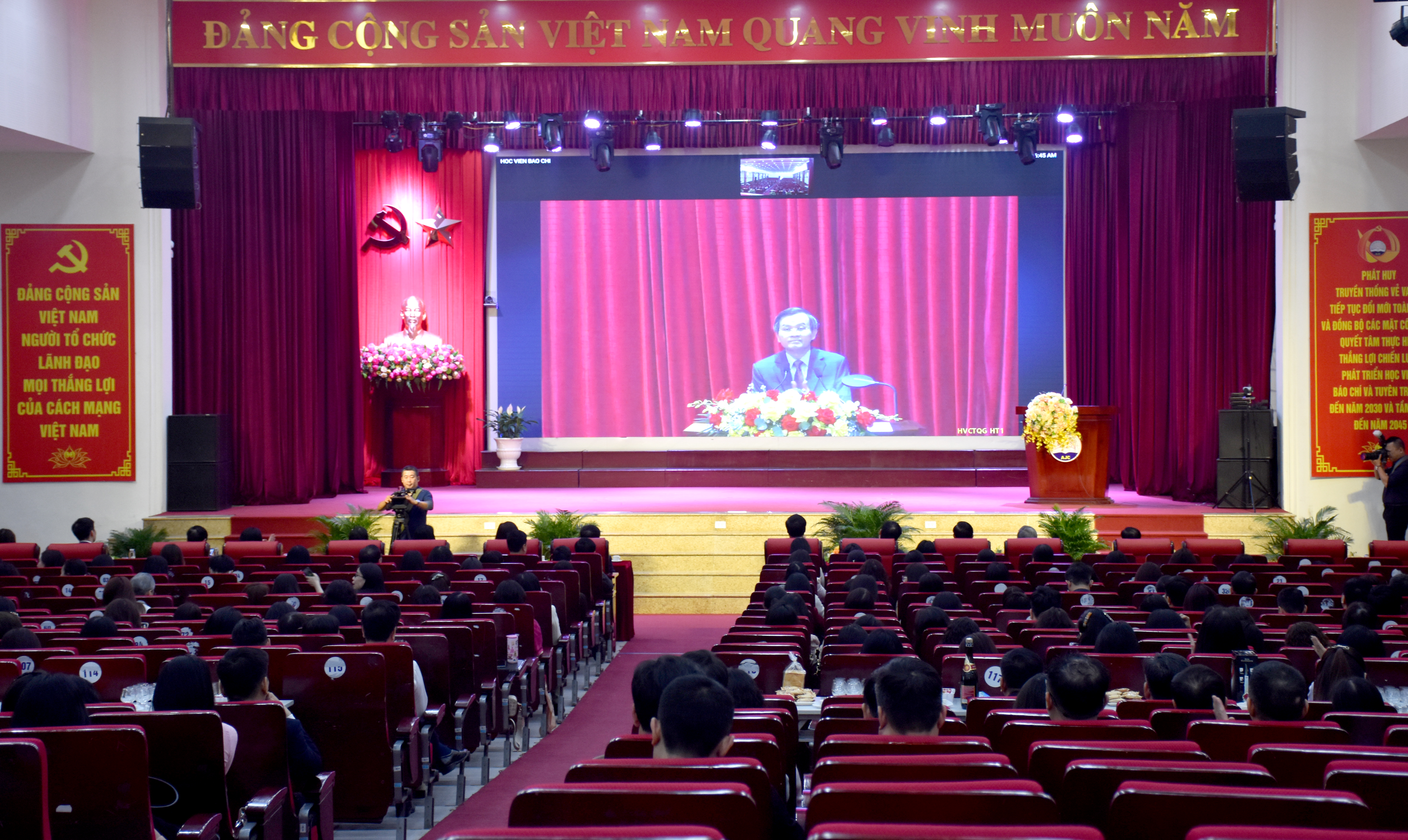 Học viện Chính trị quốc gia Hồ Chí Minh tổ chức gặp mặt mừng Xuân Bính Ngọ 2026