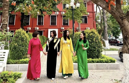 Truyền thông nội bộ và hình ảnh nữ viên chức Học viện Chính trị quốc gia Hồ Chí Minh trong kỷ nguyên số