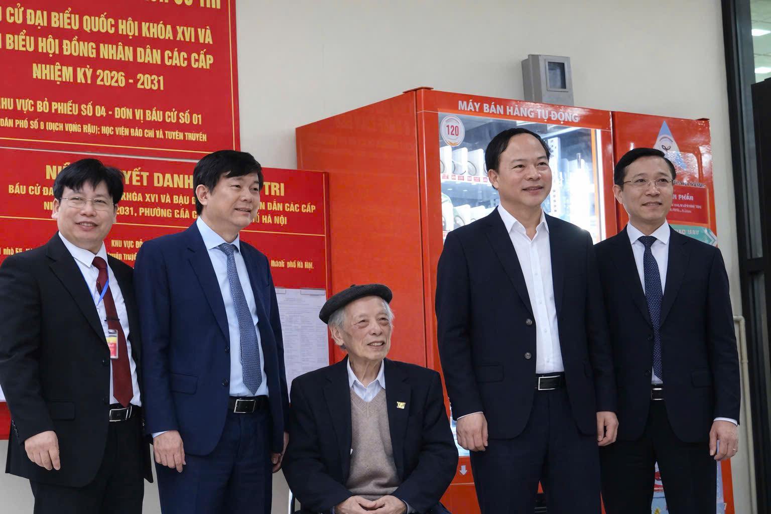 Ngày hội bầu cử tại Học viện Báo chí và Tuyên truyền: Lan tỏa tinh thần dân chủ, trách nhiệm