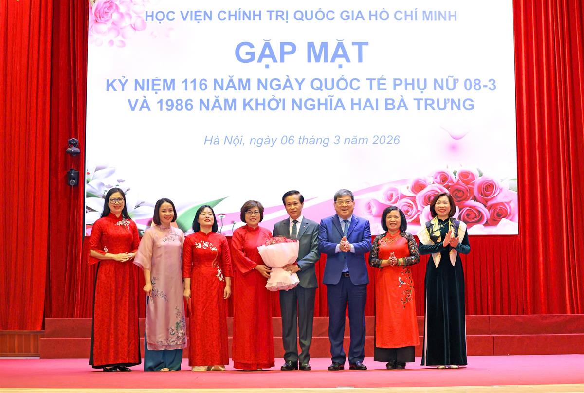 Học viện Chính trị quốc gia Hồ Chí Minh tổ chức gặp mặt Kỷ niệm 116 năm ngày Quốc tế phụ nữ 08/3 và 1986 năm khởi nghĩa Hai Bà Trưng