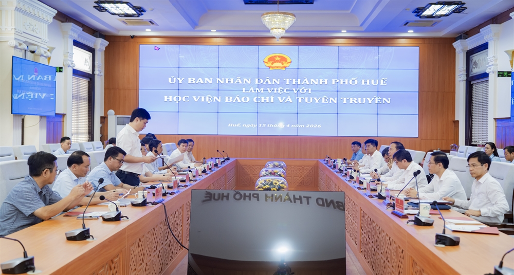 UBND thành phố Huế làm việc với Học viện Báo chí và Tuyên truyền về xây dựng cơ sở đào tạo tại Huế