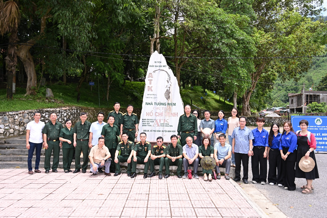Hội Cựu chiến binh Học viện tổ chức Chương trình về nguồn và tri ân nhân kỷ niệm 79 năm Ngày Thương binh - Liệt sĩ