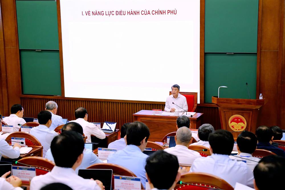 Thủ tướng: Nâng cao năng lực điều hành của Chính phủ, tạo đột phá cho phát triển