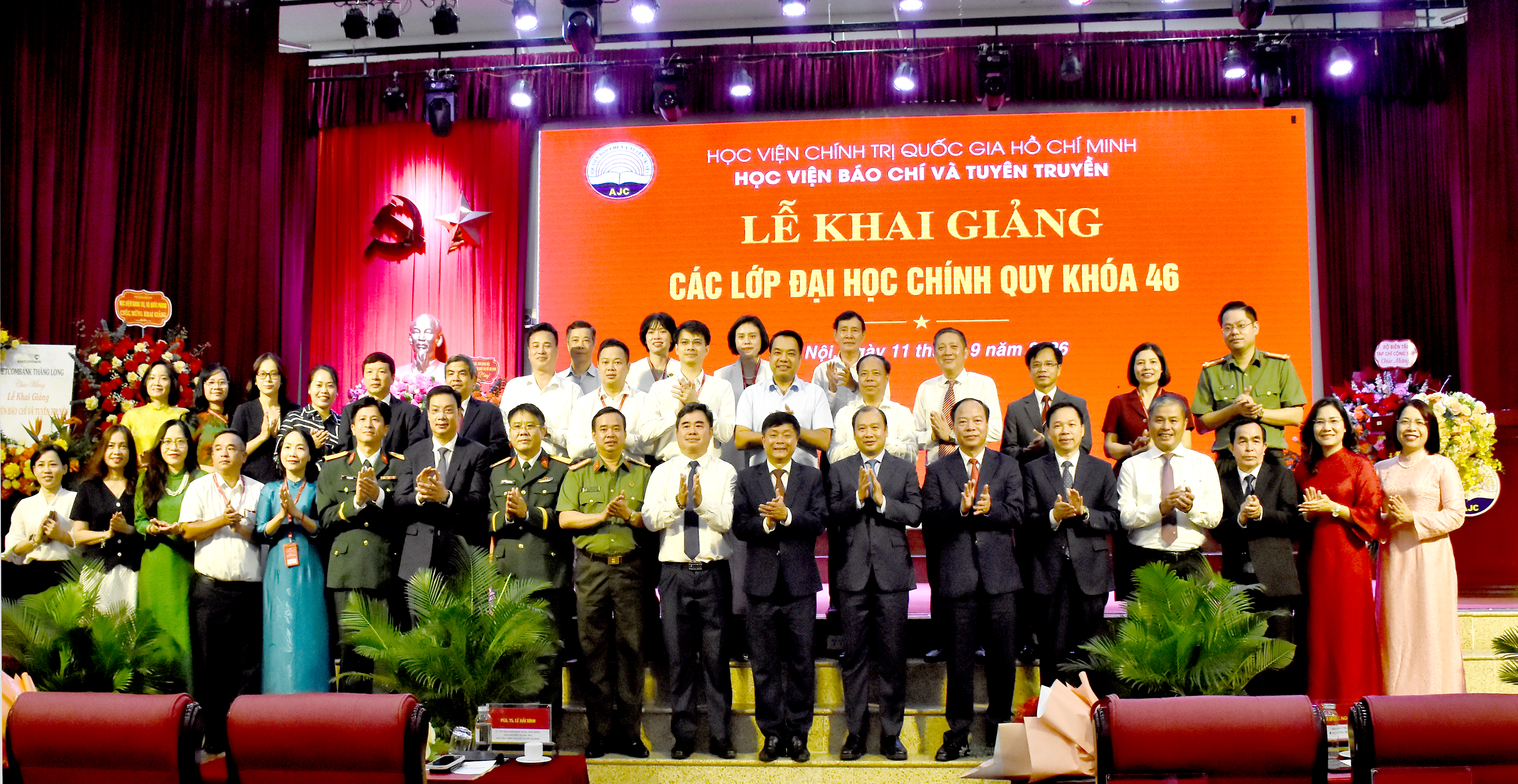 Học viện Báo chí và Tuyên truyền khai giảng các lớp đại học chính quy Khóa 46 (video)