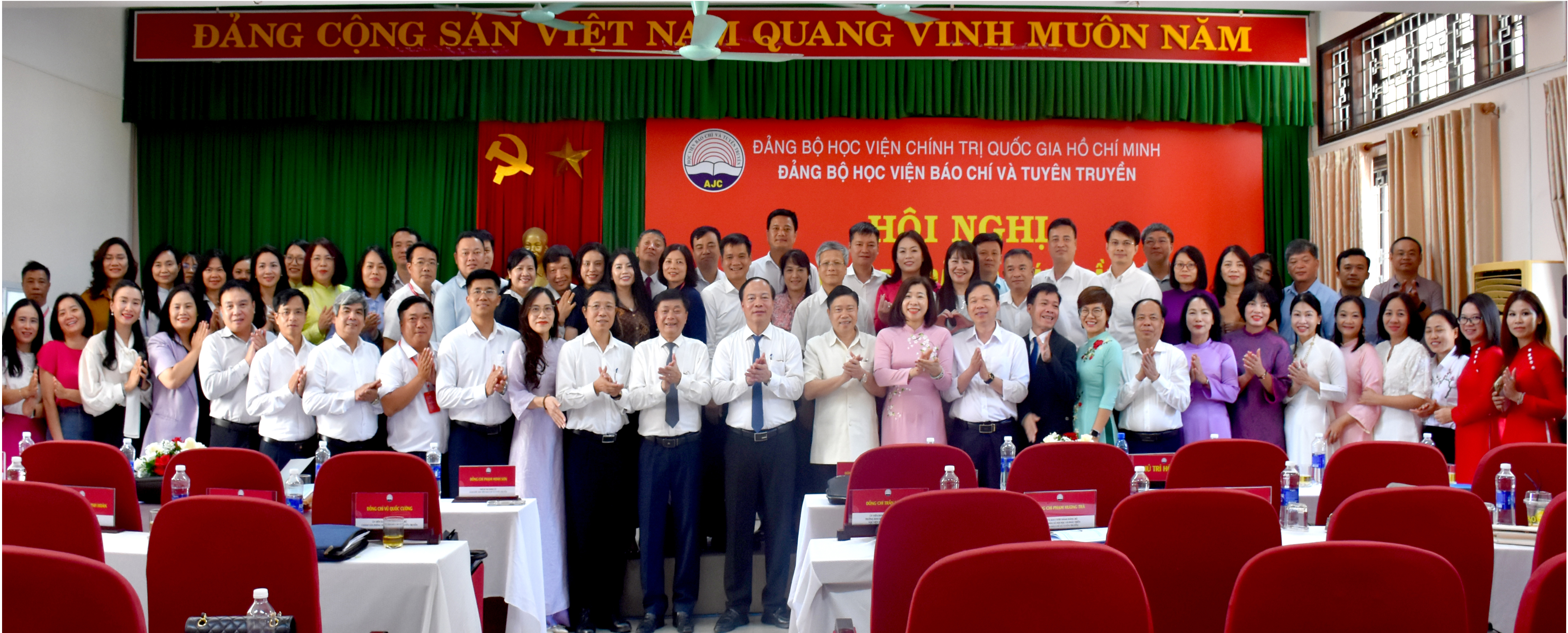 Đảng bộ Học viện Báo chí và Tuyên truyền sơ kết công tác Đảng 6 tháng đầu năm 2026, triển khai nhiệm vụ 6 tháng cuối năm (video)